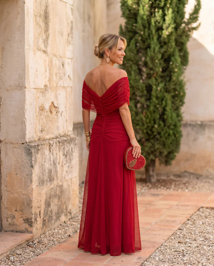ELEGANT DRESS WITH V-NECK